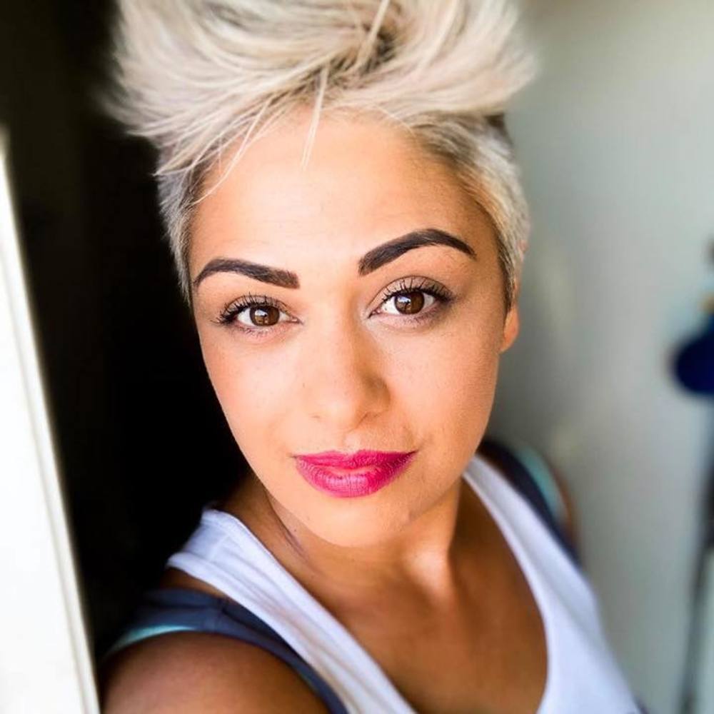 Meet your Posher, Sonia